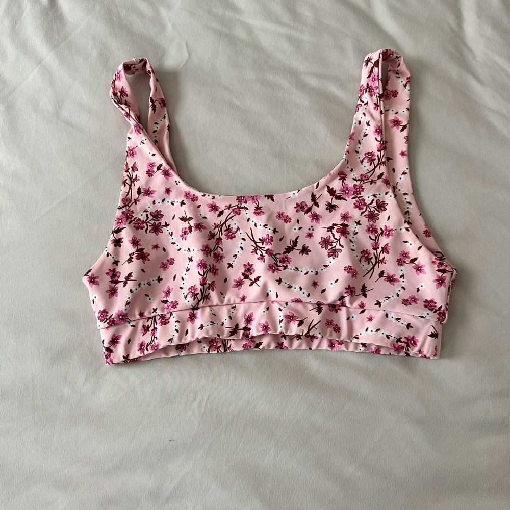 Kulani Kinis Pink Floral Bikini Top
